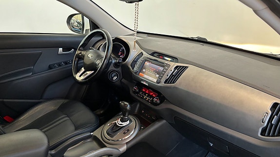 Kia Sportage 12 of 15
