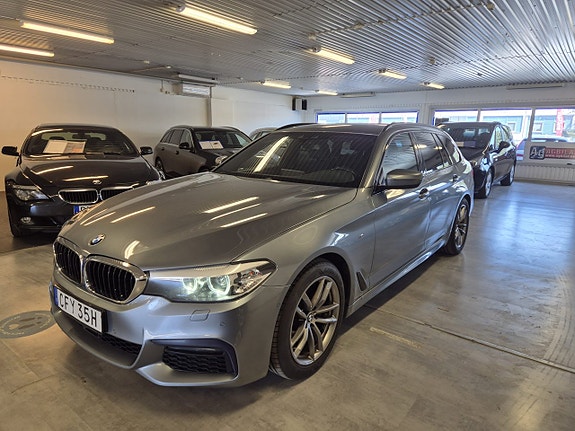 BMW 520d 2 of 5