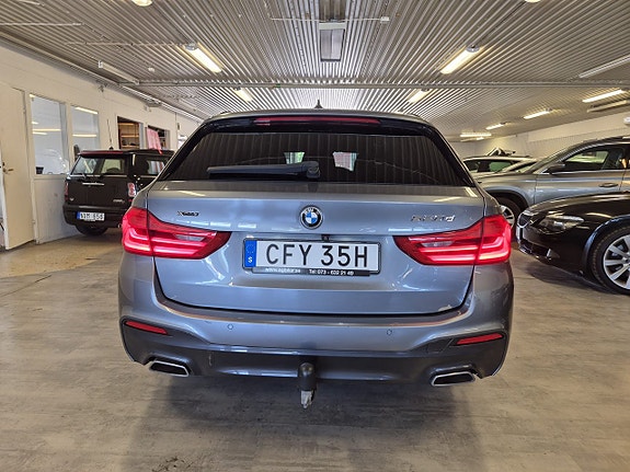 BMW 520d 4 of 5