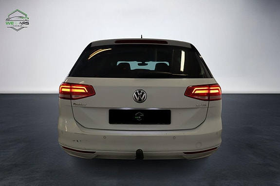 Volkswagen Passat 8 of 20