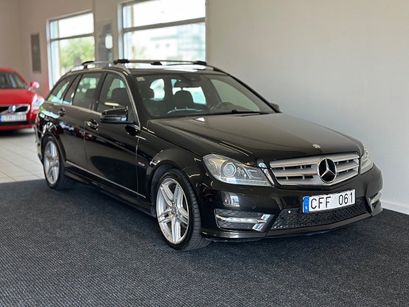 Mercedes-Benz C220 5 of 23