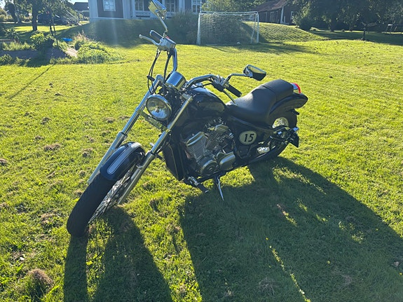 Honda Shadow VT 600 toppskick 1170 mil 4 of 14