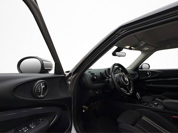 MINI Cooper S 10 of 30