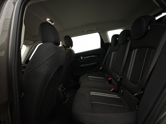 MINI Cooper S 16 of 30