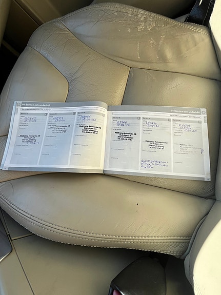 Volvo XC60 13 of 16