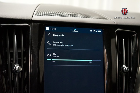 Volvo XC60 22 of 27