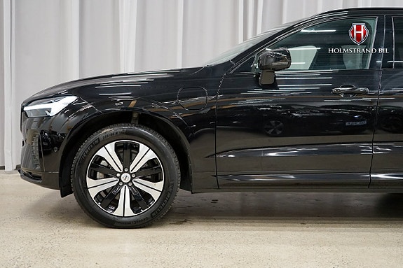 Volvo XC60 8 of 27