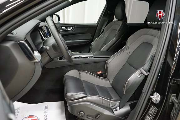 Volvo XC60 10 of 27
