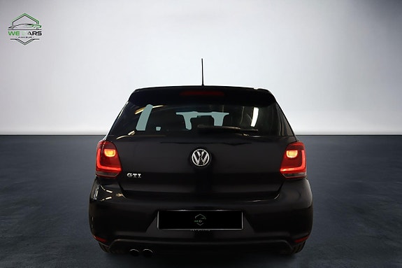 Volkswagen Polo 9 of 19