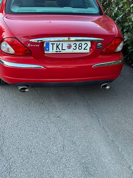 Jaguar X-TYPE 4 of 5