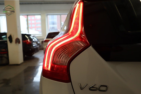 Volvo V60 8 of 22