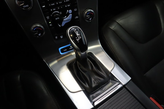Volvo V60 16 of 22