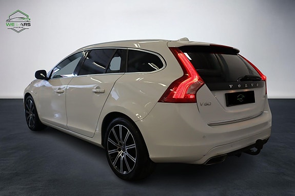Volvo V60 7 of 22