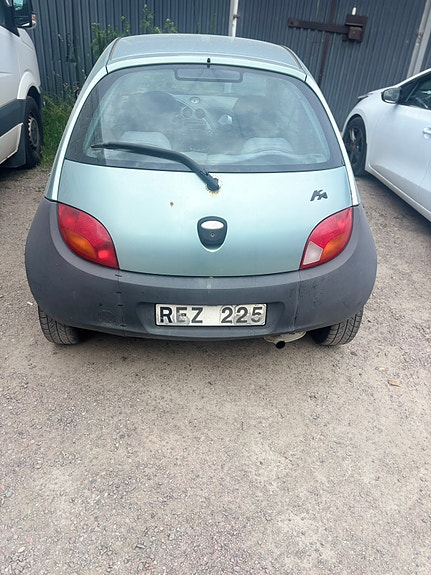 Ford Ka 3 of 5