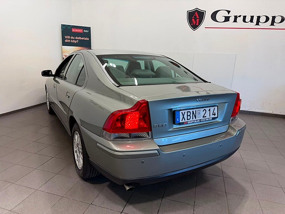 Volvo S60 10 of 19