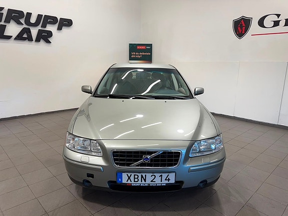 Volvo S60 7 of 19