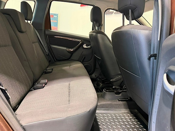 Dacia Duster 12 of 17