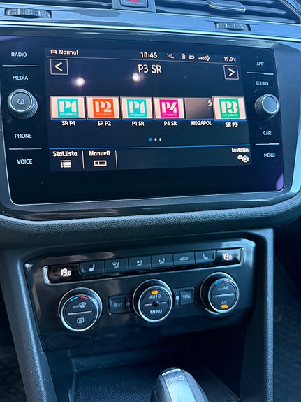 Volkswagen Tiguan Allspace 6 of 12