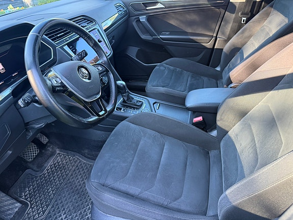Volkswagen Tiguan Allspace 7 of 12
