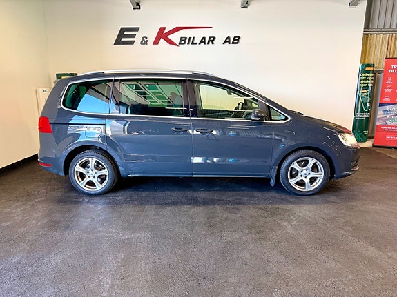 Volkswagen Sharan 2 of 5