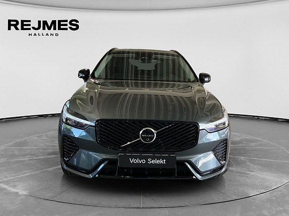 Volvo XC60 9 of 16