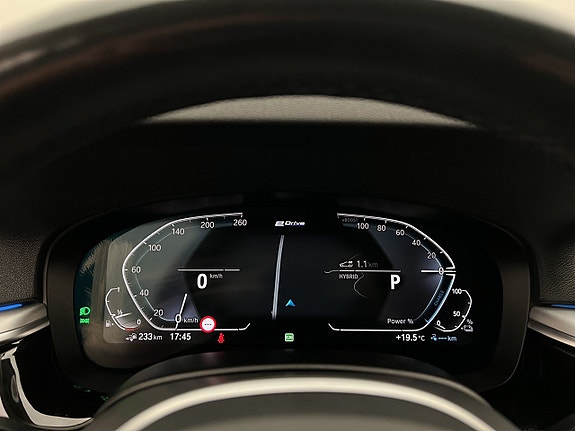 BMW 530e 18 of 30