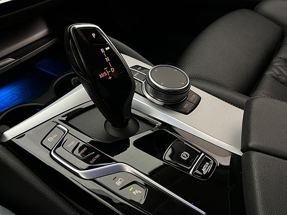 BMW 530e 24 of 30