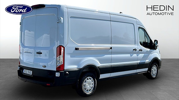 Ford E-Transit 2 of 5