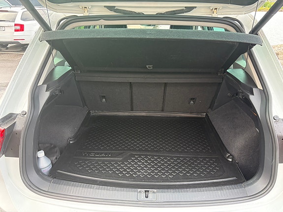 Volkswagen Tiguan 7 of 13