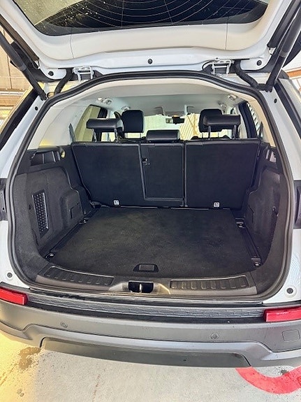 Land Rover Discovery Sport 9 of 9