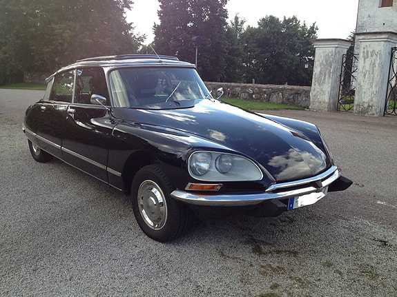 Citroen DS23 4 of 5