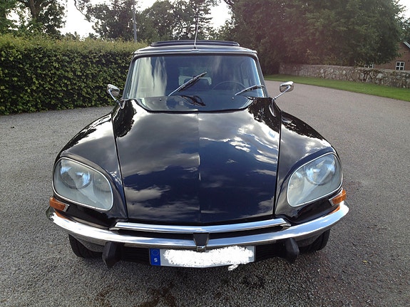 Citroen DS23 3 of 5