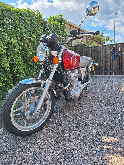 Honda Cb1100 3 of 13
