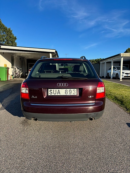 Audi A4 4 of 5