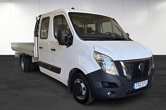 Nissan Interstar 2 of 5