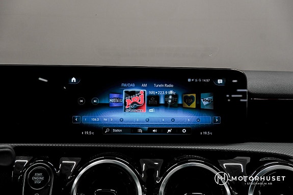 Mercedes-Benz A200 d 16 of 21