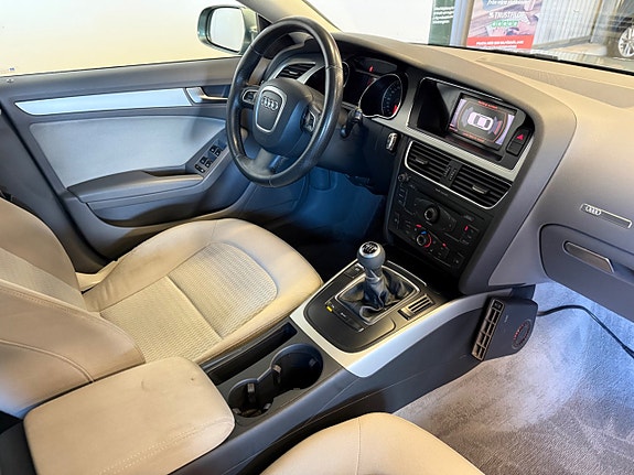 Audi A5 9 of 11