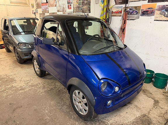 Microcar 2 of 6