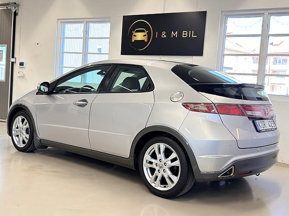 Honda Civic 2 of 5