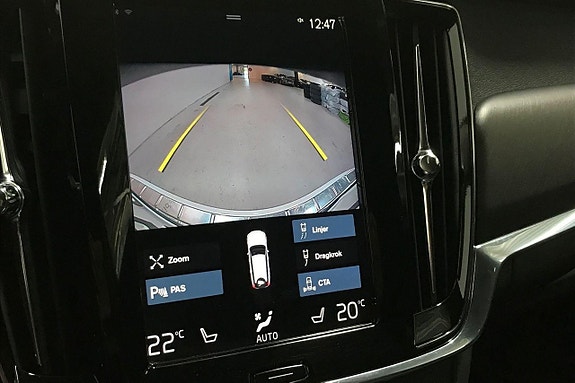 Volvo V90 Cross Country 19 of 30