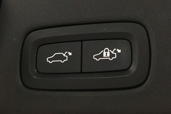 Volvo V90 Cross Country 28 of 30