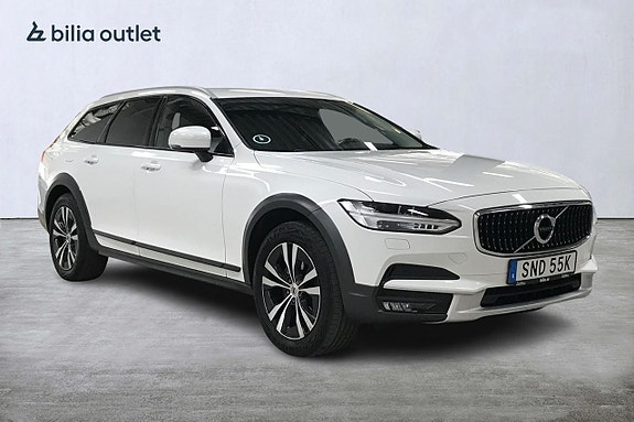 Volvo V90 Cross Country 4 of 5