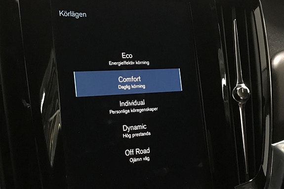 Volvo V90 Cross Country 25 of 30