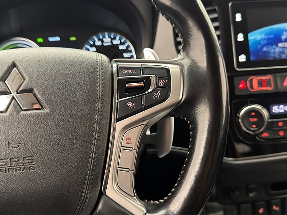 Mitsubishi Outlander 18 of 30