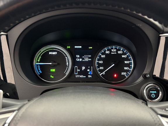 Mitsubishi Outlander 17 of 30