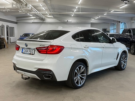 BMW X6 3 of 23
