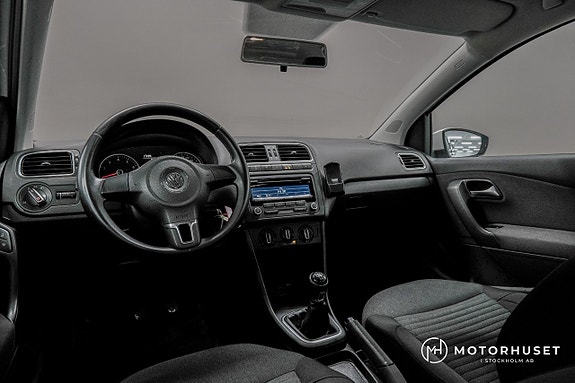 Volkswagen Polo 8 of 14