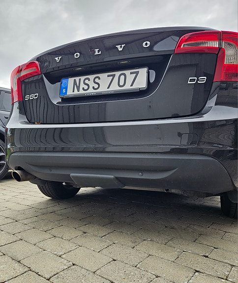 Volvo S60 4 of 8