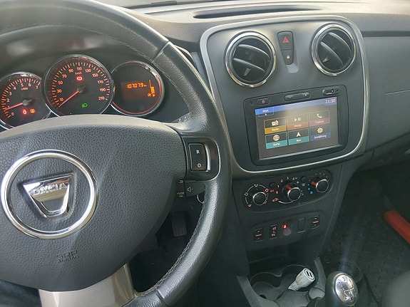 Dacia Sandero Stepway 13 of 14