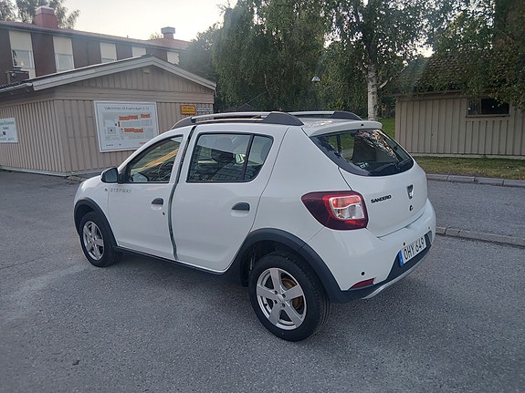 Dacia Sandero Stepway 5 of 14